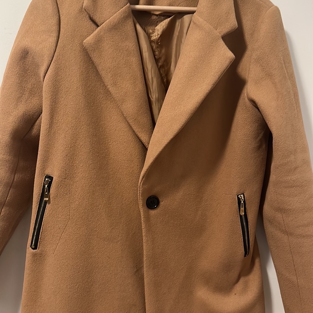 Camel vintage coat | women’s size L